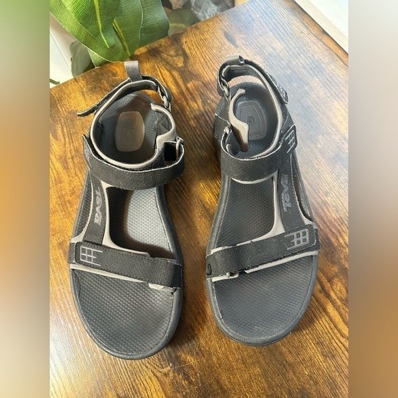 Teva Men’s Black Minam River Sandals Size 11 - Picture 5 of 9
